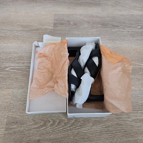 Quince Italian Leather Twist Mid Heel Mule Black Size 8 New In Box MSRP $79.90 - Picture 15 of 16